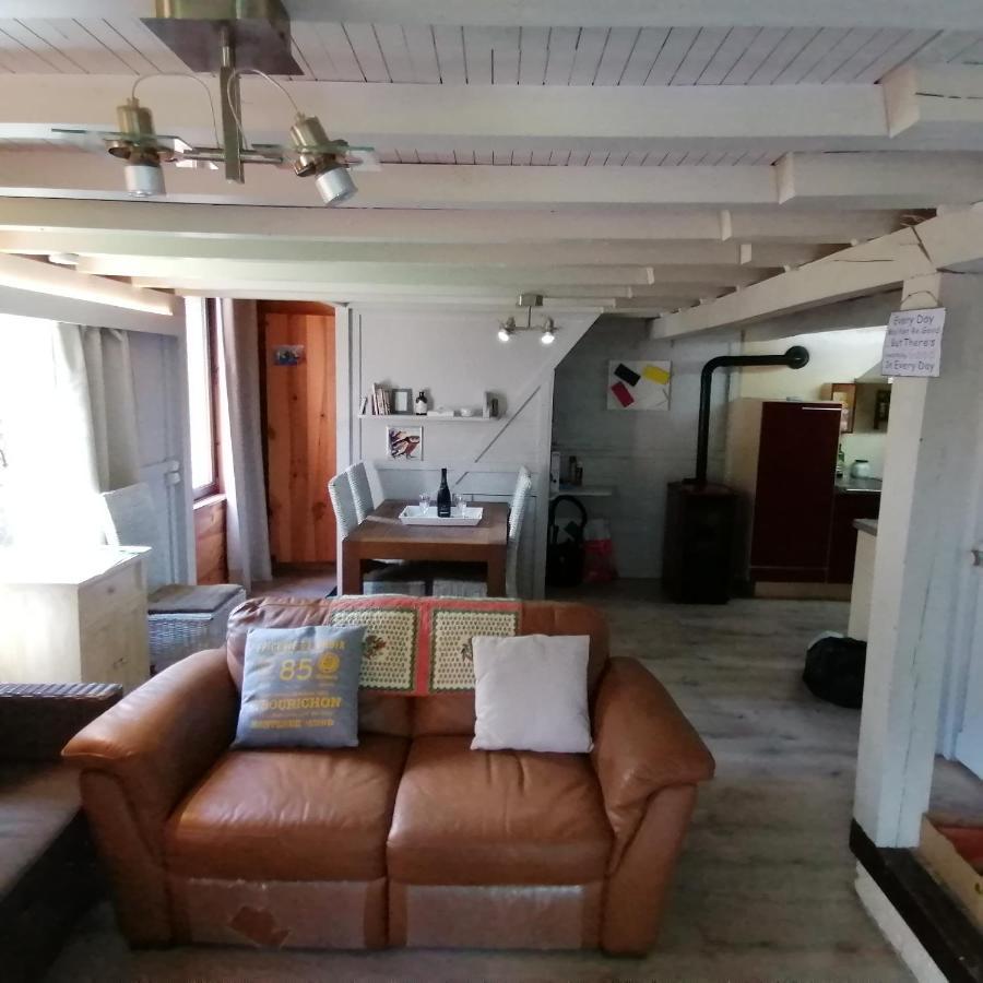 Azur11 Villa Hastiere-par-dela Bagian luar foto